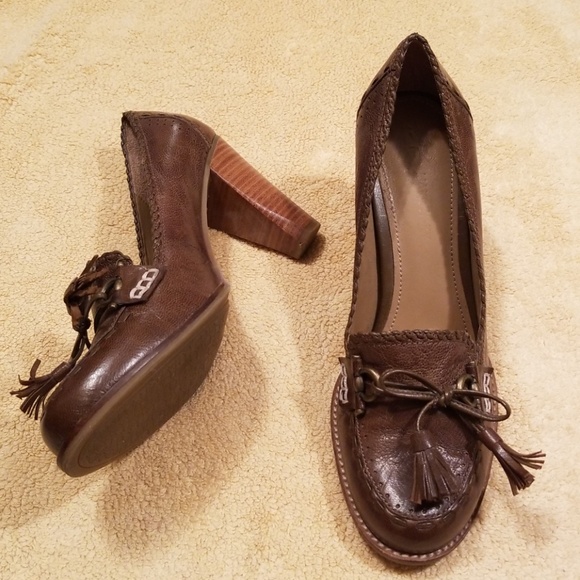 b. makowsky Shoes - B. Makowsky Brown Leather Robyn Loafer Pumps in 10